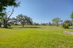 9200 Park Blvd, Seminole, FL 33777 - Photo 35