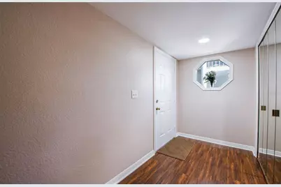 9200 Park Boulevard #105, Seminole, FL 33777 - Photo 9