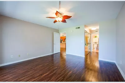 9200 Park Boulevard #105, Seminole, FL 33777 - Photo 21