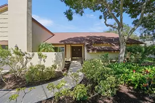 2893 Rollingwood Ct, Clearwater, FL 33761 - Photo 9