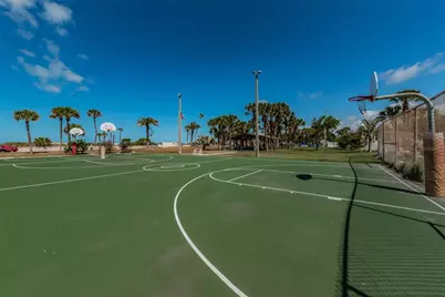 1983 W Vina Del Mar Boulevard, Saint Pete Beach, FL 33706 - Photo 51