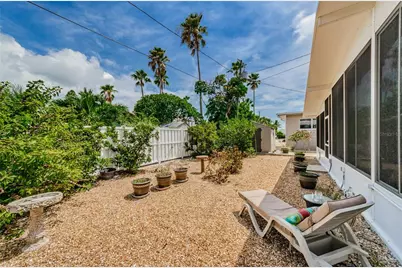 1983 W Vina Del Mar Boulevard, Saint Pete Beach, FL 33706 - Photo 25