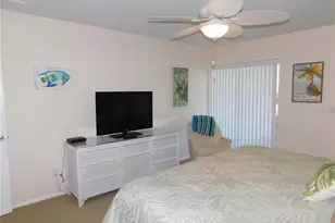 40 Dale Pl, Oldsmar, FL 34677 - Photo 13