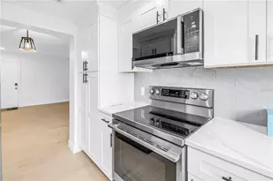 3575 Gulf Blvd, Saint Pete Beach, FL 33706 - Photo 13