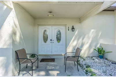 6811 Mitchell Circle, Tampa, FL 33634 - Photo 3