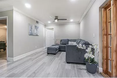 6811 Mitchell Circle, Tampa, FL 33634 - Photo 5
