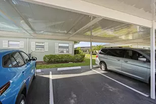 302 Canton Ct, Sun City Center, FL 33573 - Photo 3