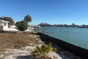 5410 Aloha Dr, Saint Pete Beach, FL 33706 - Photo 1