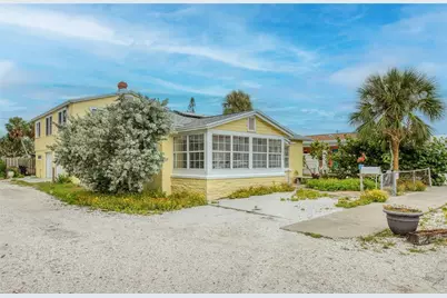 102 11th Avenue, Saint Pete Beach, FL 33706 - Photo 1