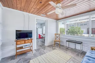 102 11th Ave, Saint Pete Beach, FL 33706 - Photo 23