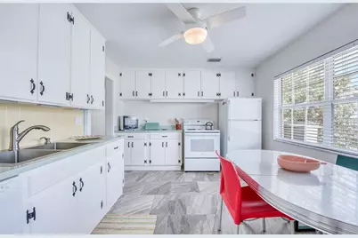 102 11th Avenue, Saint Pete Beach, FL 33706 - Photo 15