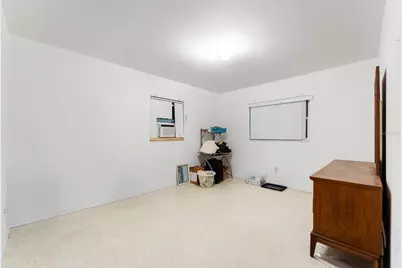 12312 N 27th Street, Tampa, FL 33612 - Photo 17