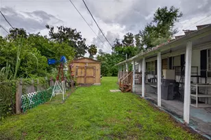 1501 Pasadena Dr, Seffner, FL 33584 - Photo 23
