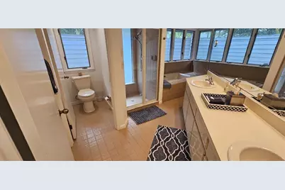 10495 Longwood Drive, Largo, FL 33777 - Photo 29