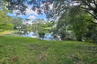 10495 Longwood Dr, Largo, FL 33777 - Photo 55