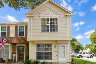 13810 Fletchers Mill Dr, Tampa, FL 33613 - Photo 3