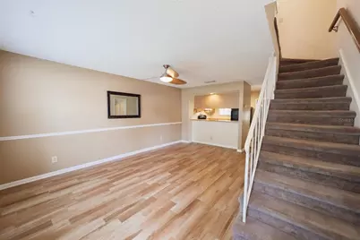 13810 Fletchers Mill Drive, Tampa, FL 33613 - Photo 5