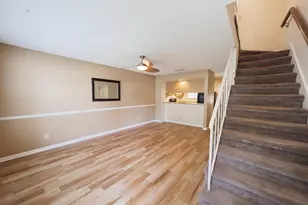 13810 Fletchers Mill Dr, Tampa, FL 33613 - Photo 5