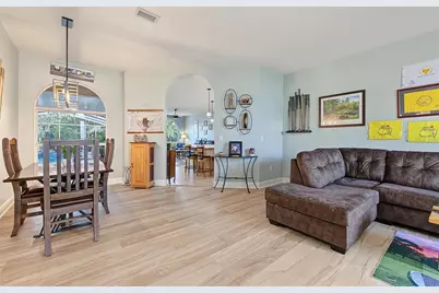 4914 Augusta Avenue, Oldsmar, FL 34677 - Photo 11