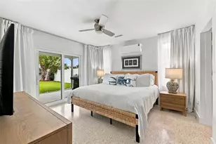 2440 S Shore Dr SE, Saint Petersburg, FL 33705 - Photo 25