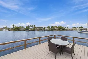 2440 S Shore Dr SE, Saint Petersburg, FL 33705 - Photo 57