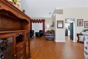 6646 Royal Forest Dr, Lakeland, FL 33811 - Photo 9