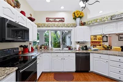 6646 Royal Forest Drive, Lakeland, FL 33811 - Photo 39