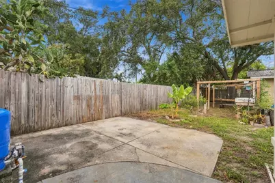 10473 Cirimoya Lane, Seminole, FL 33772 - Photo 37