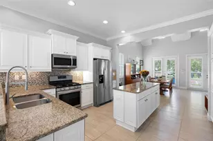 6101 Yeats Manor Dr, Tampa, FL 33616 - Photo 13