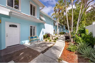 3775 40th Lane S #E, Saint Petersburg, FL 33711 - Photo 1