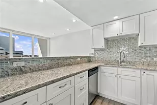 4015 Bayshore Blvd, Tampa, FL 33611 - Photo 7