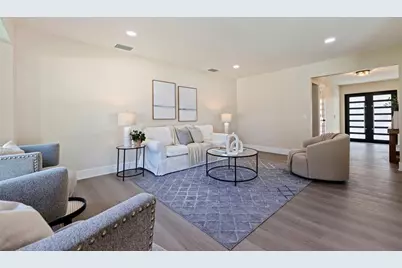 111 58th Avenue S, Saint Petersburg, FL 33705 - Photo 17
