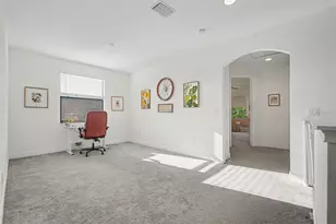 112 Elina Sky Dr, Seffner, FL 33584 - Photo 17