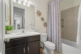 112 Elina Sky Dr, Seffner, FL 33584 - Photo 29