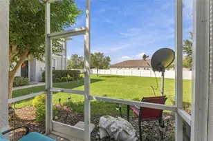 2333 Tanbark Ridge Pl, Plant City, FL 33563 - Photo 31