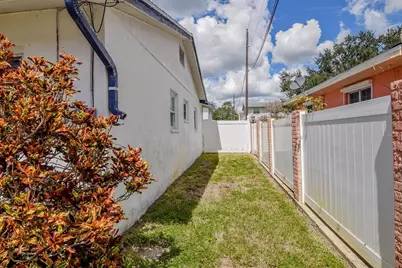 13594 Monalee Avenue, Seminole, FL 33776 - Photo 23