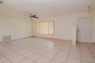 13594 Monalee Ave, Seminole, FL 33776 - Photo 9