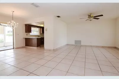 13594 Monalee Avenue, Seminole, FL 33776 - Photo 7