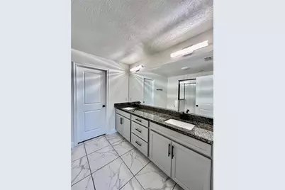 11674 Cambium Crown Drive, Riverview, FL 33569 - Photo 27