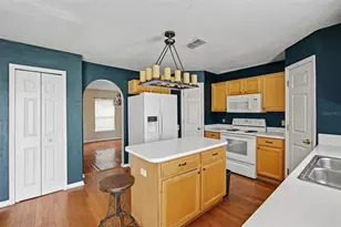 12927 Lake Vista Dr, Gibsonton, FL 33534 - Photo 9