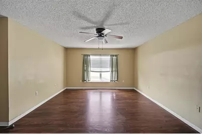 12927 Lake Vista Drive, Gibsonton, FL 33534 - Photo 29