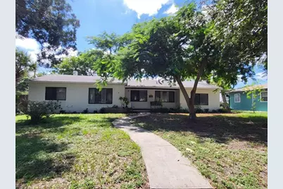 6738 5th Avenue N, Saint Petersburg, FL 33710 - Photo 1