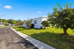 34900 Happiness Way, Zephyrhills, FL 33541 - Photo 21
