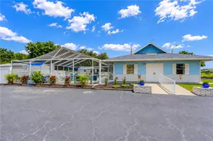 34900 Happiness Way, Zephyrhills, FL 33541 - Photo 23