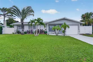 8428 Iris Ave, Seminole, FL 33777 - Photo 1