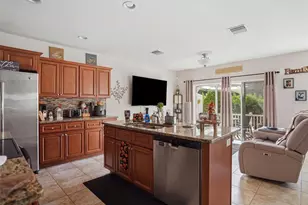 1868 Sommarie Wy, Tarpon Springs, FL 34689 - Photo 9
