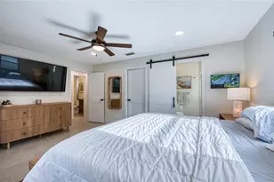 643 Southwest Boulevard N, Saint Petersburg, FL 33703 - Photo 23