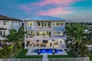 7 Paradise Ln, Treasure Island, FL 33706 - Photo 5