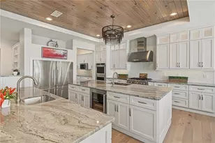 7 Paradise Ln, Treasure Island, FL 33706 - Photo 19