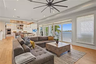 7 Paradise Ln, Treasure Island, FL 33706 - Photo 11